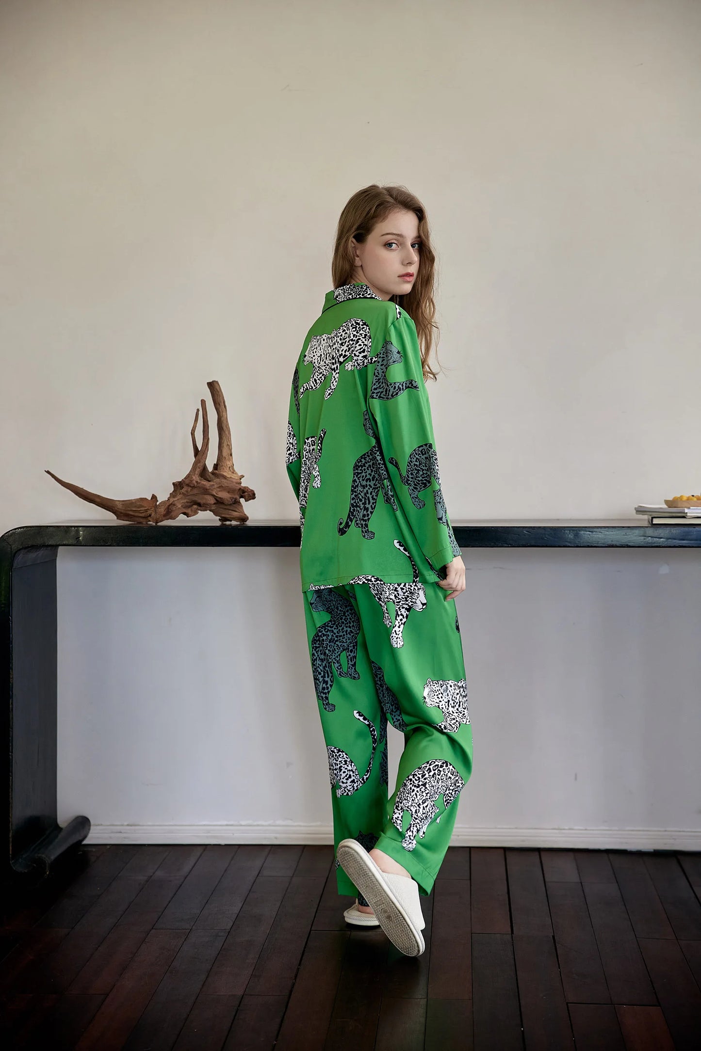 Green Leopard Sleepwear Silk