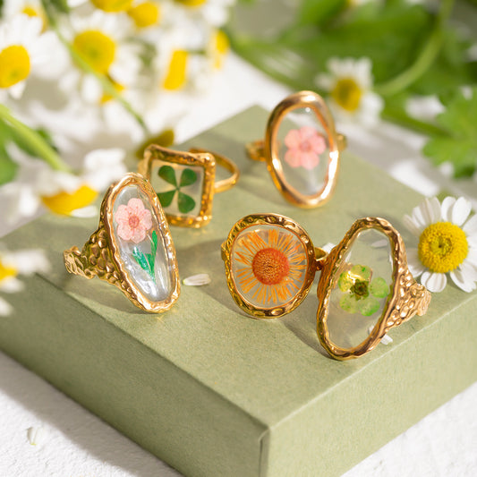 Preserved Flower Ring